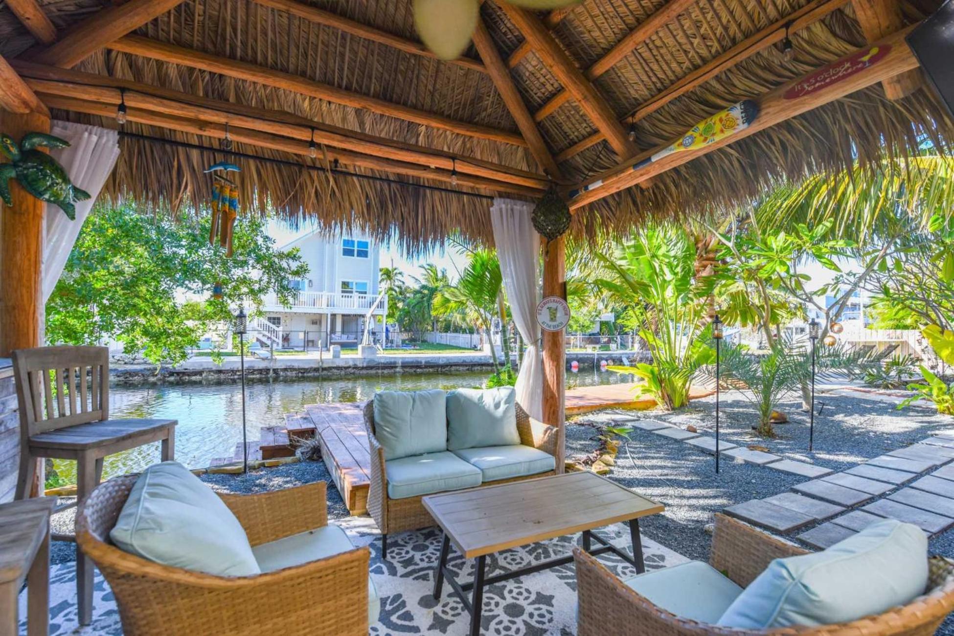 Loggerhead Lagoon - Modern Waterfront Home Pirates Cove Экстерьер фото